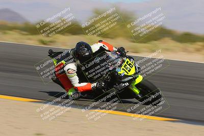 media/Oct-30-2022-CVMA (Sun) [[fb421c3cec]]/Race 11 Amateur Supersport Open/